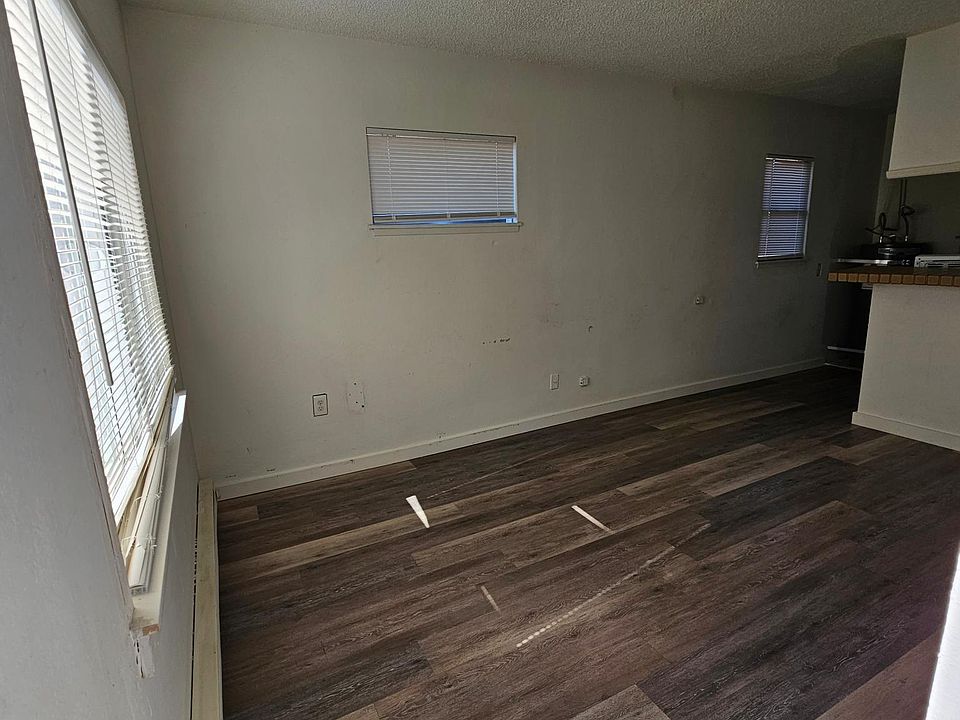 1st image of 1705 Lombard Ave #1