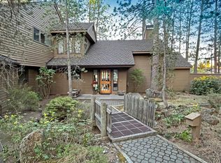 60055 River Bluff Trl, Bend, OR 97702