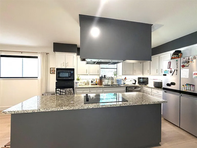 13914 Swiss Hill Dr — Photo 8