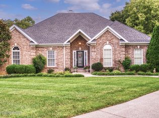 210 Sycamore Hills Ct, Louisville, KY 40245
