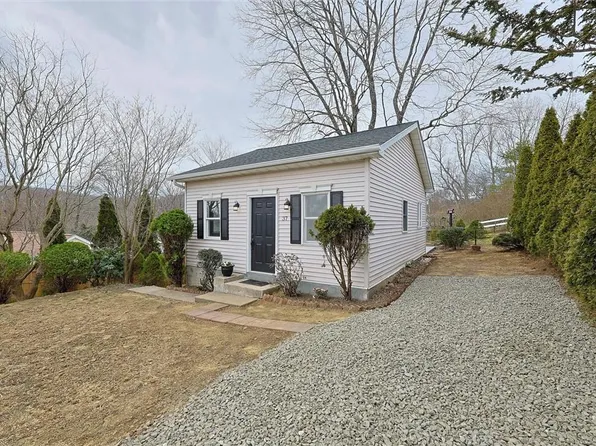 37 Putnam Drive, Carmel, NY 10512