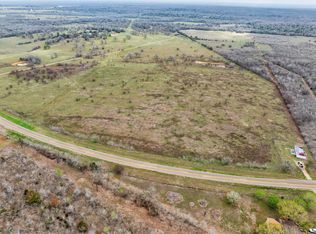 471 Fm 1296, Waelder, TX 78959