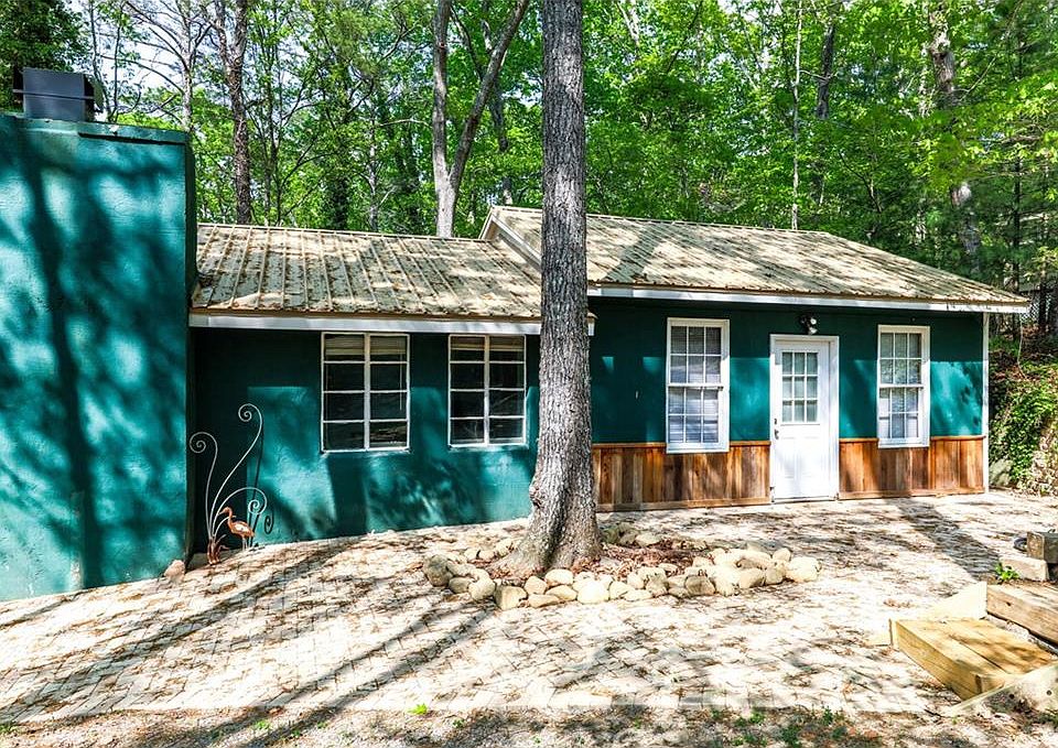 1st image of 618 Hillhouse Lodge Ln