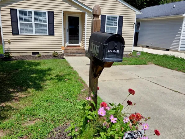 1110 Kendall Dr, Durham, NC 27703