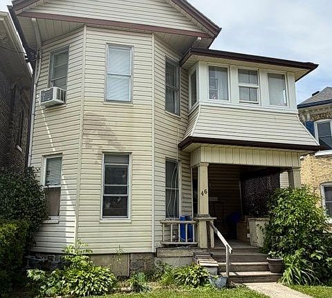 3rd image of 46 Elgin St