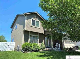 18770 Holmes St, Omaha, NE 68135