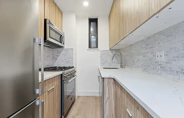 Rented by REAL New York | media 8