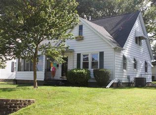 1621 W High St, Davenport, IA