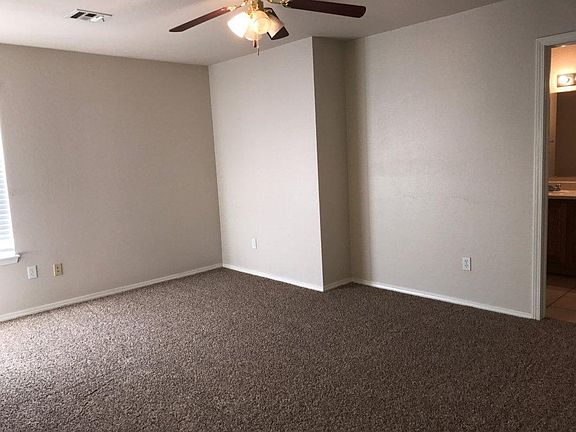 5th image of 1516 N Santa Fe Ave