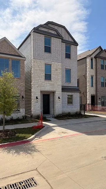 Building Photo - 4540 Community Ct