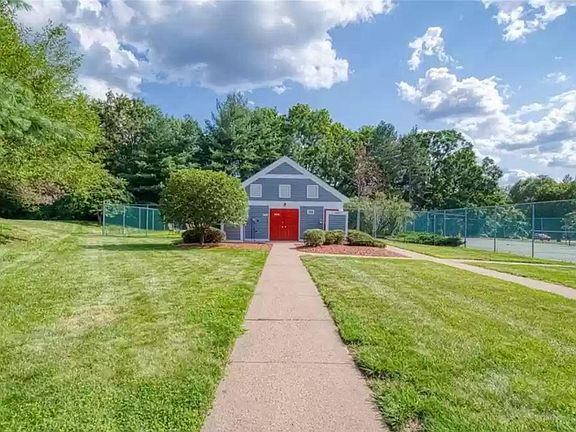 Pool House