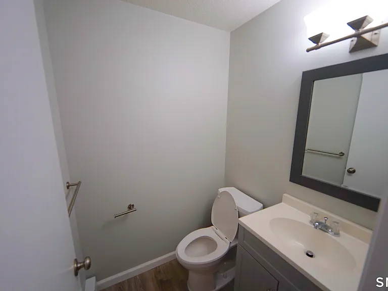 64 Crystal Ln #A — Photo 11