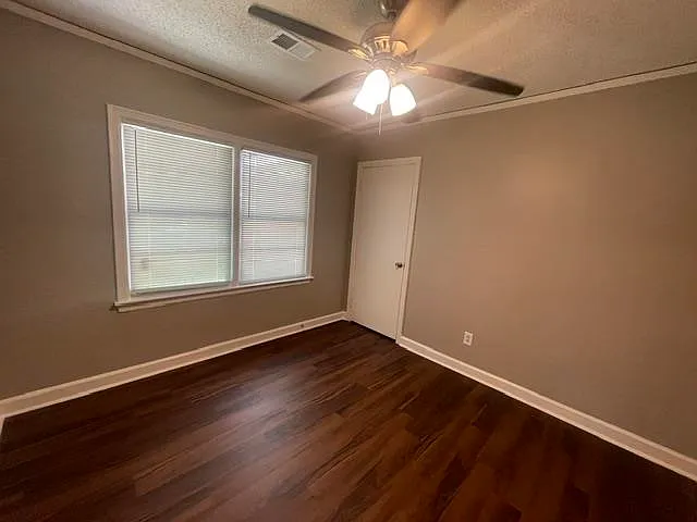 1386 Vicoscia Ave — Photo 12