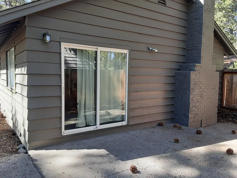 1165 Tata Ln — Photo 3