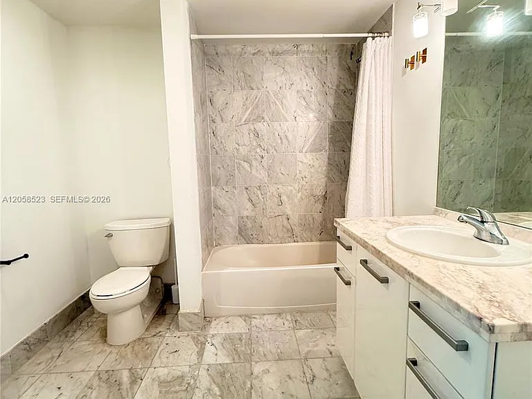 244 Biscayne Blvd #250 — Photo 8