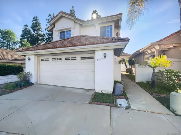 2125 Domingo Gln, Escondido, CA 92026