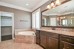 9522 Scanlan Heights Ln — Photo 17