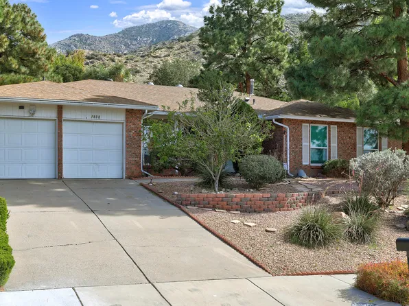 3808 Big Sky Dr NE, Albuquerque, NM 87111