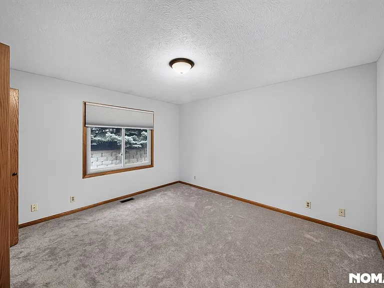 908 Newport Blvd — Photo 12