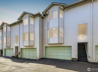 10 E Casino Rd APT 2, Everett, WA