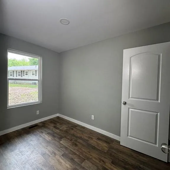 220 S Fisk Ave — Photo 8