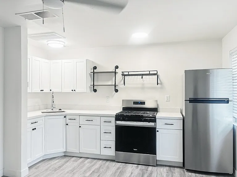 3636 E Verde Ln #7 — Photo 9