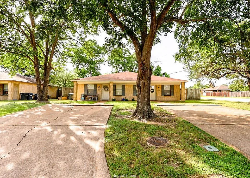 617 San Benito Ct