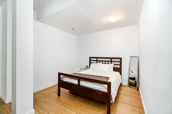 Rented by Compass | media 12