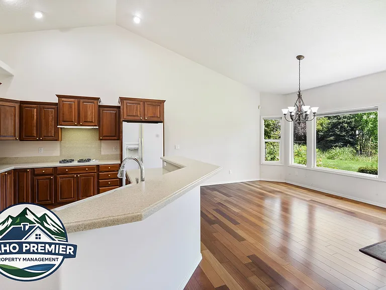 418 E Trailside Dr — Photo 11