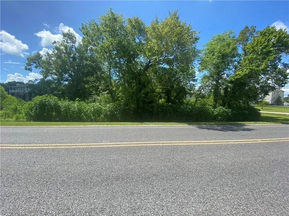 Highway 39, Braithwaite, LA 70040