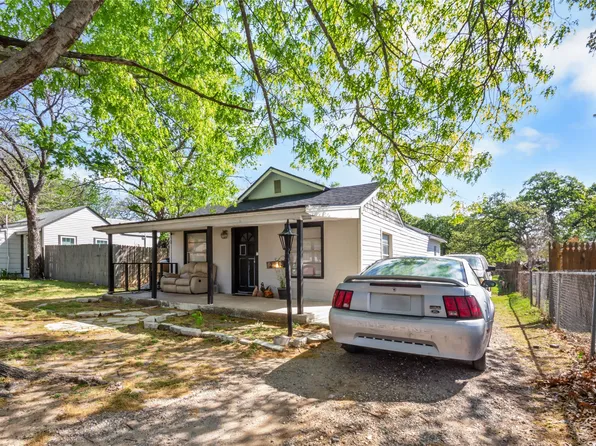 2912 Pueblo Trl, Lake Worth, TX 76135