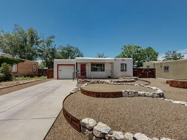 701 Palomas Dr SE, Albuquerque, NM 87108