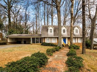 1407 Grantham Dr, High Point, NC 27265