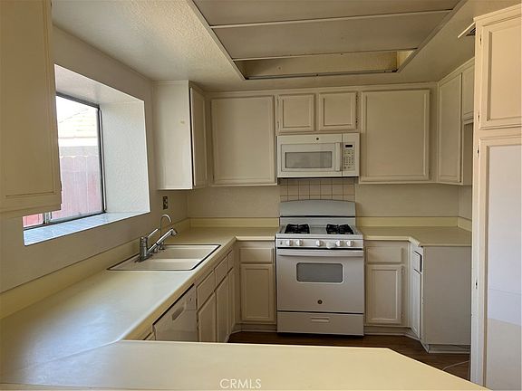 5th image of 2854 Woodsorrel Dr