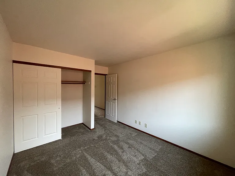7881 N 60th St #UP — Photo 3