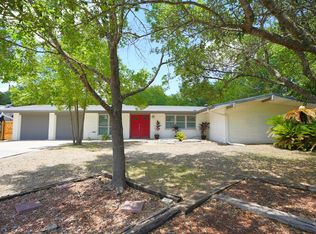 417 Driftwind Dr, Windcrest, TX 78239