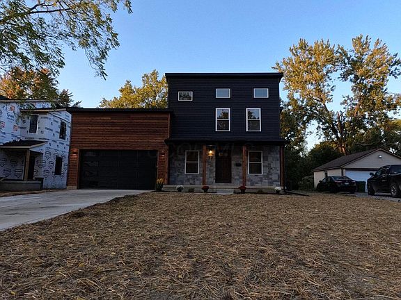 3rd image of 77 Fair Ave
