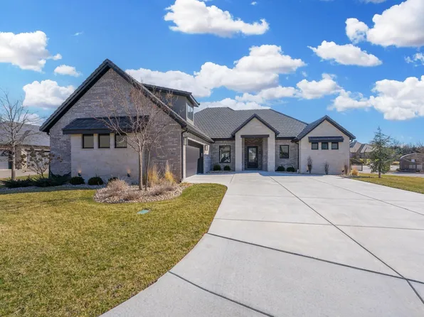 2012 N Veranda Cir, Wichita, KS 67206