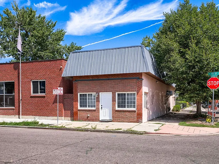 Utica Duplex — Photo 16
