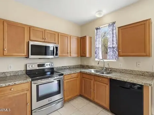 6615 W MELVIN Street, Phoenix, AZ 85043