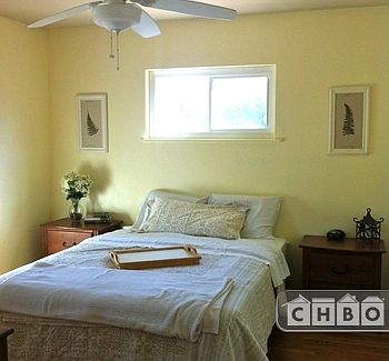 2nd image of 468 Elm Ave