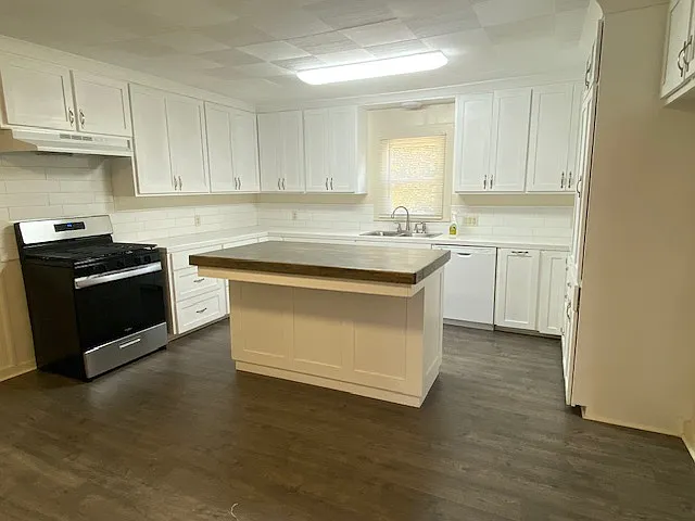 400 Woodrow St — Photo 2