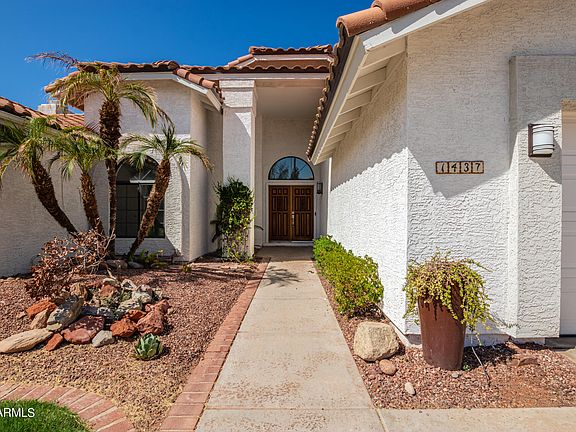 5th image of 1437 W Iris Drive