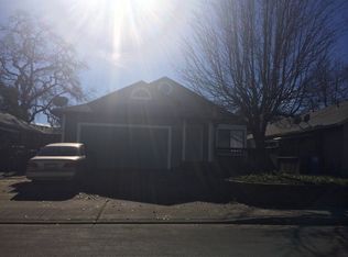 110 Crickett Ct, Windsor, CA 95492