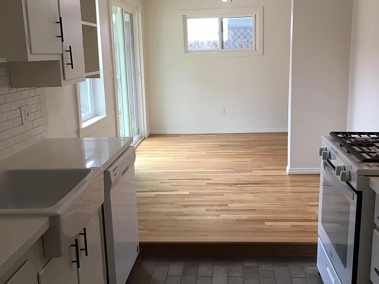 229 N Arnaz St — Photo 10