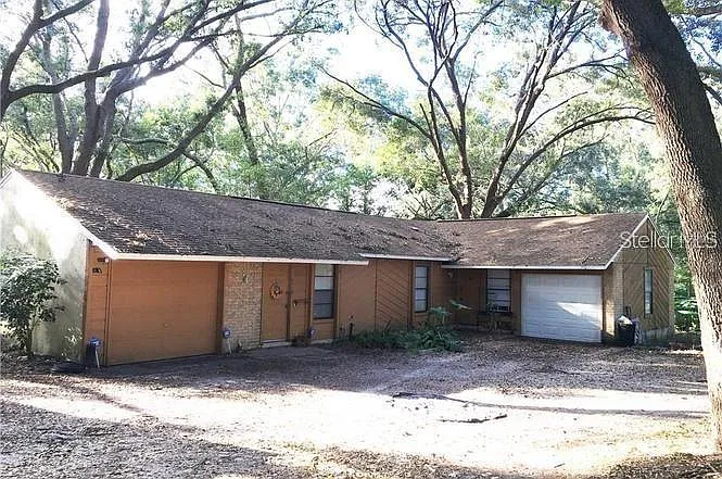 2 bed, 1.5 bath, 825 sqft, $1,600 — Photo 1