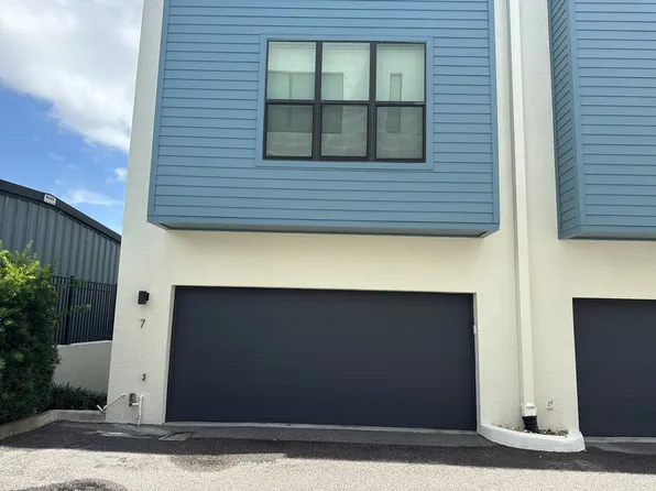 4810 W McElroy Ave Unit 7, Tampa, FL 33611