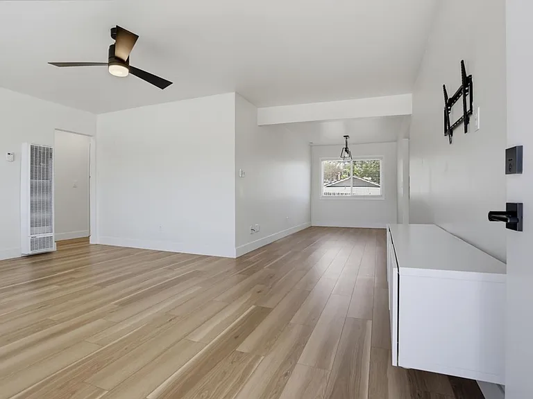 1463 Sweetwater Ln — Photo 6