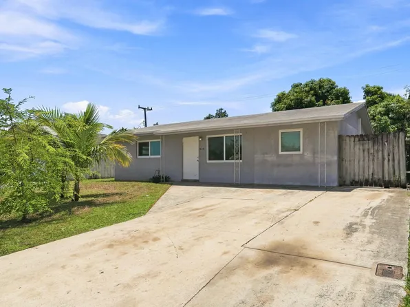 1010 Pinetree Drive, Lantana, FL 33462