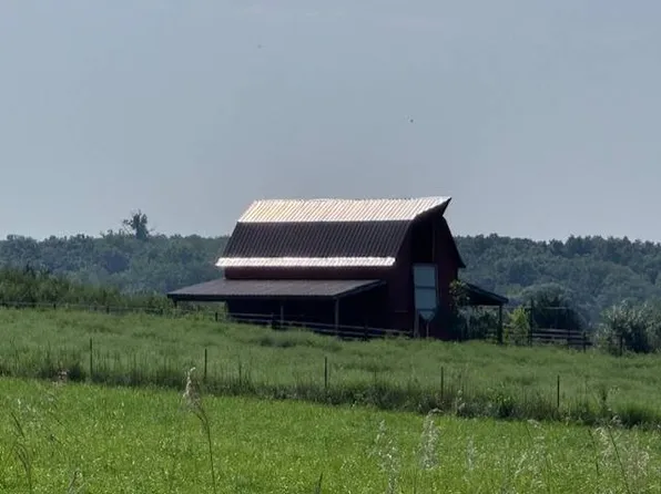 29600 175th St, Altamont, MO 64620